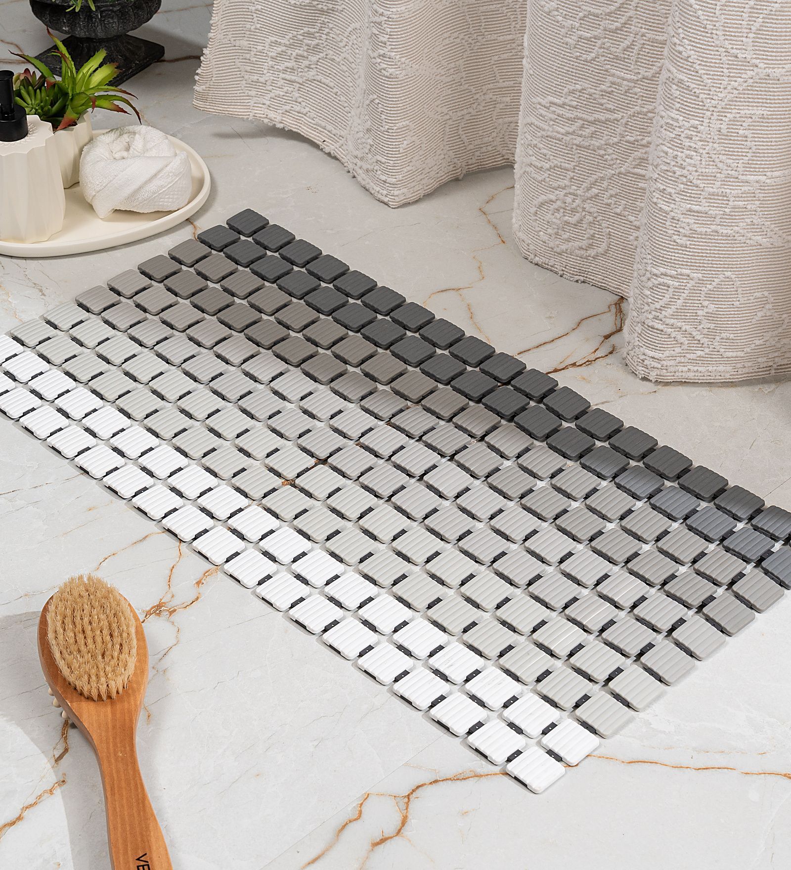 Cascade Grey Anti-Slip Shower Mat 35 X 67 cm