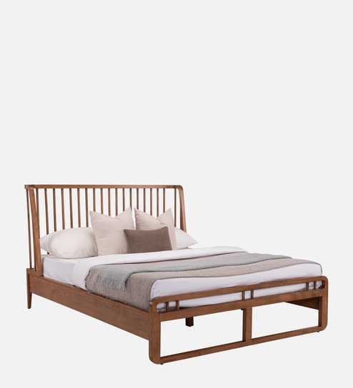 Calista Queen Size Bed In Brown Finish