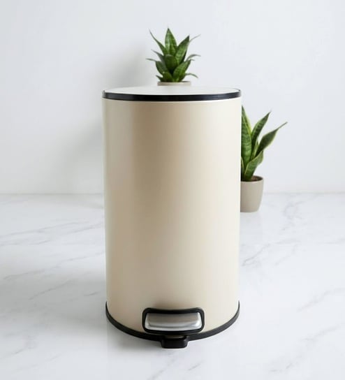 Beige Metal Camden Trash Bin 8 Ltr