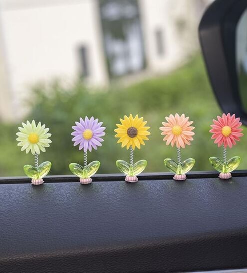 Car Dashboard Decor Flower (5Pcs)