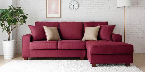 throw pillows for maroon couch