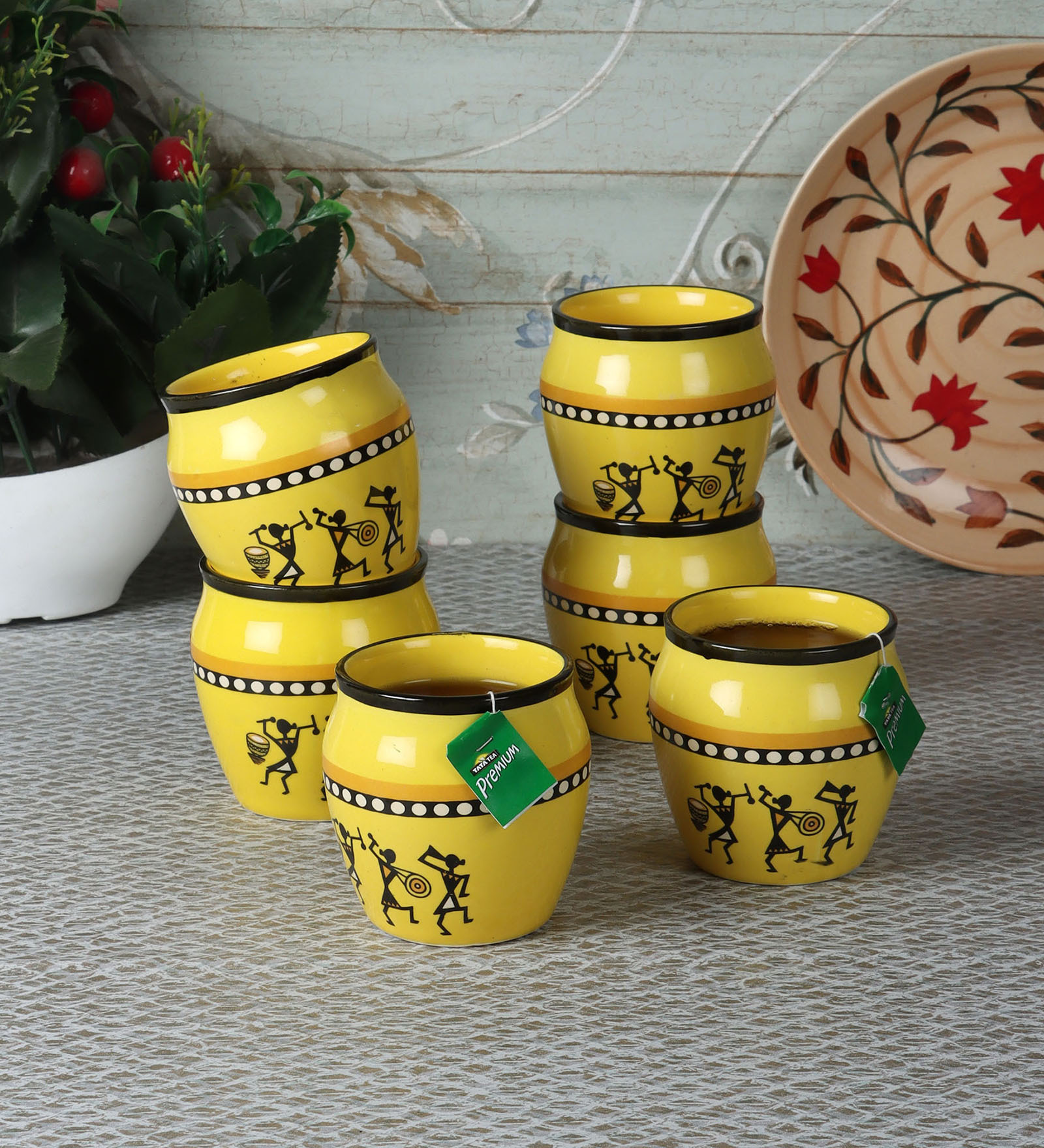 150 ML Yellow Ceramic 6 Pcs Kullar With Tray
