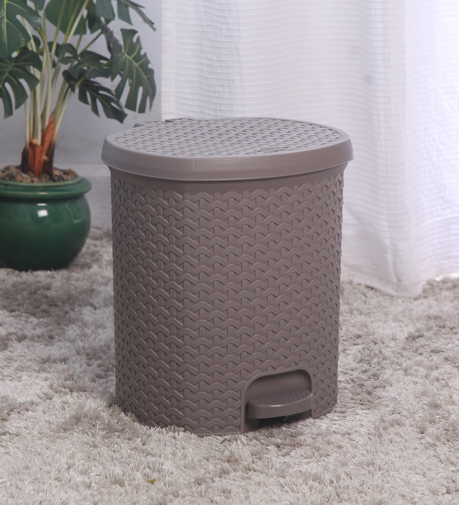12 Ltr Pedal Plastic Dustbins In Grey