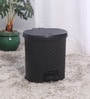 6 Ltr Pedal Plastic Dustbins In Black