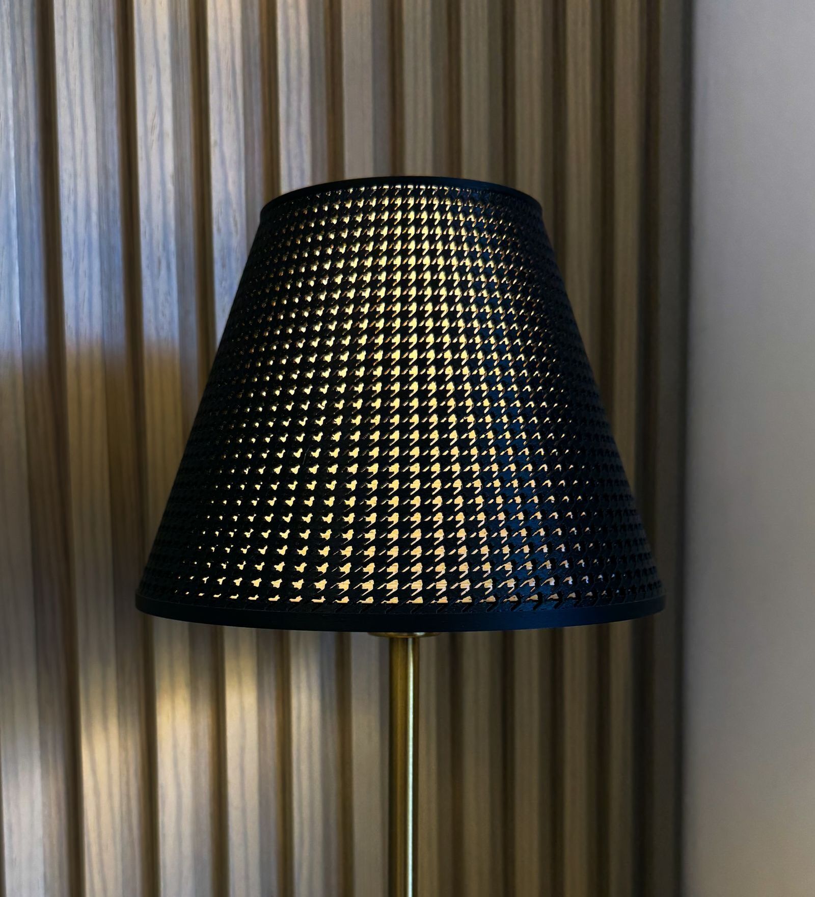 Grey Chain Polymer Lamp Shade