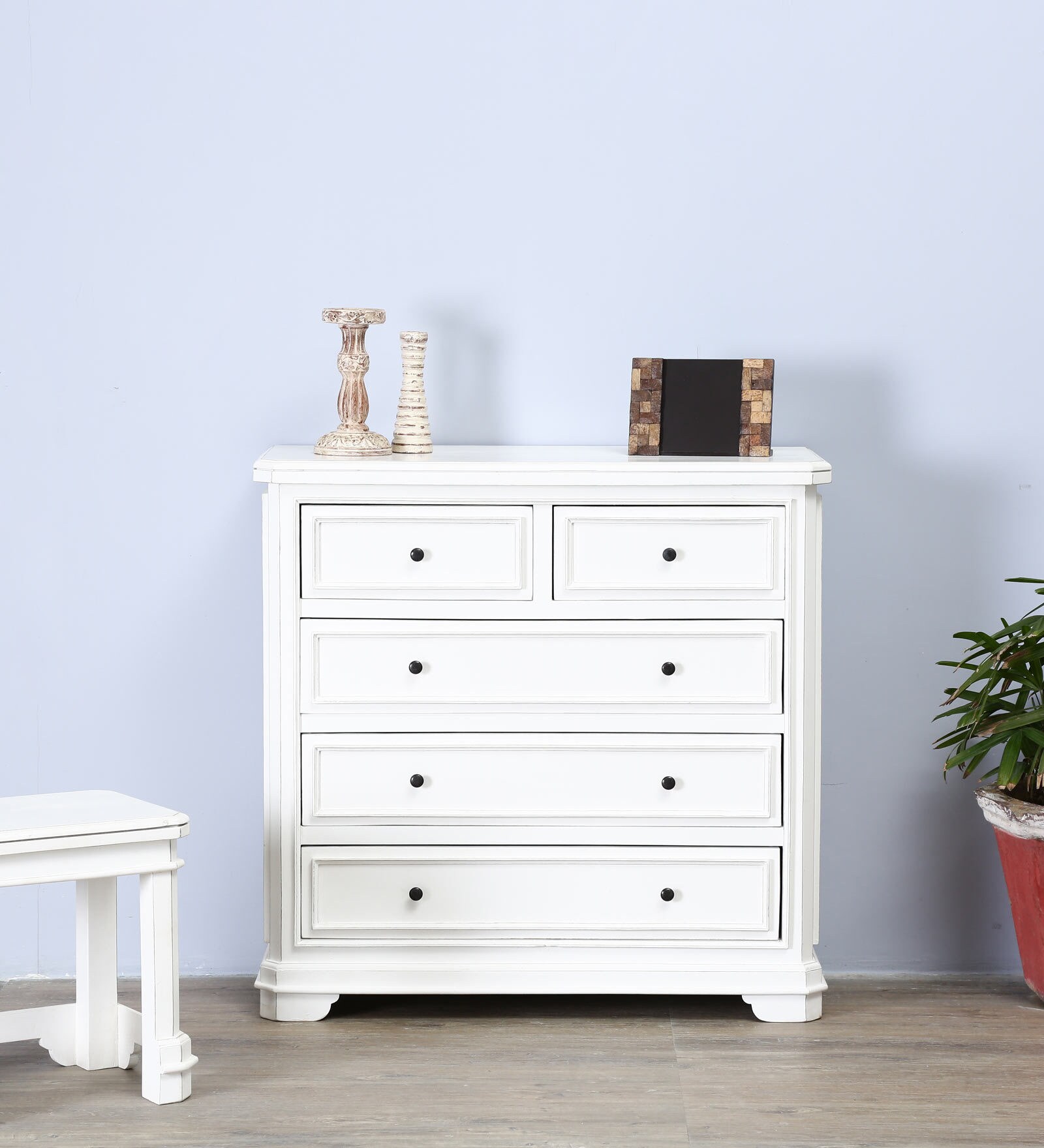 Chilton Chest of Drawers in White Finish