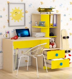 study table for 5 year old boy