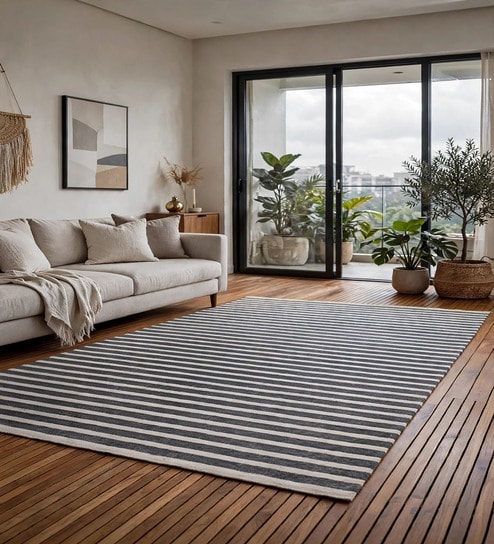 Grey Geometric Wool And Cotton 5 X 8 Ft Hand Tufted Carpet