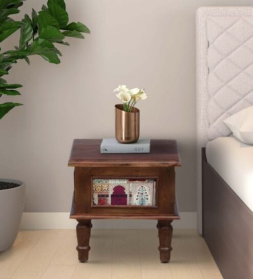 Chippa Solid Wood Bedside Table In Scratch Resistant Tubbaq Finish