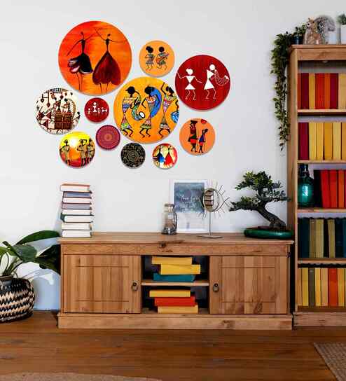 Set of 11 Traditional Theme Wall Arts