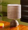 Checkered-Carved Table Lamp in Mango Wood