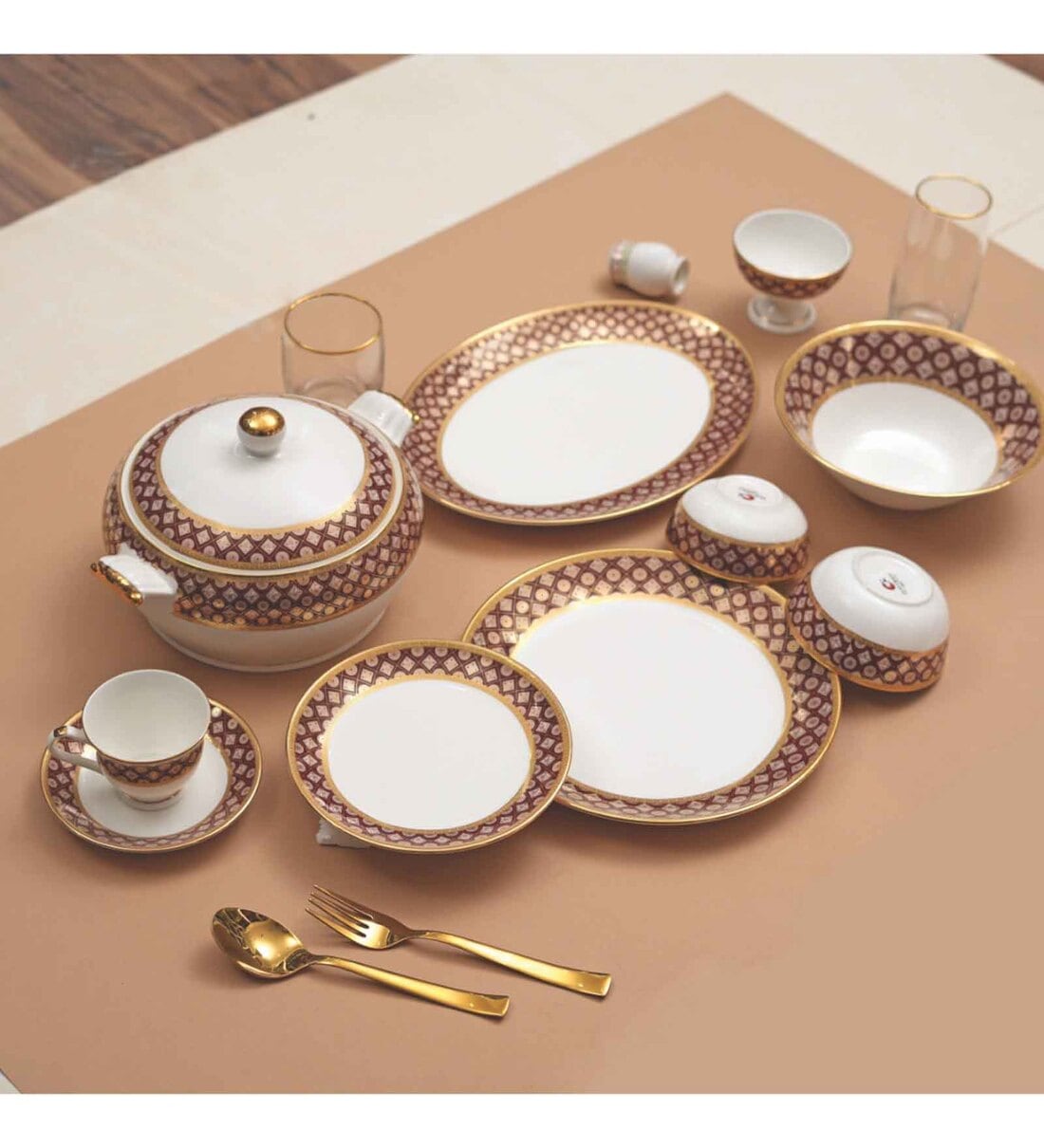 Buy Clay Craft Fine Ceramic Urmi Royal Dinner Set (Set Of 38