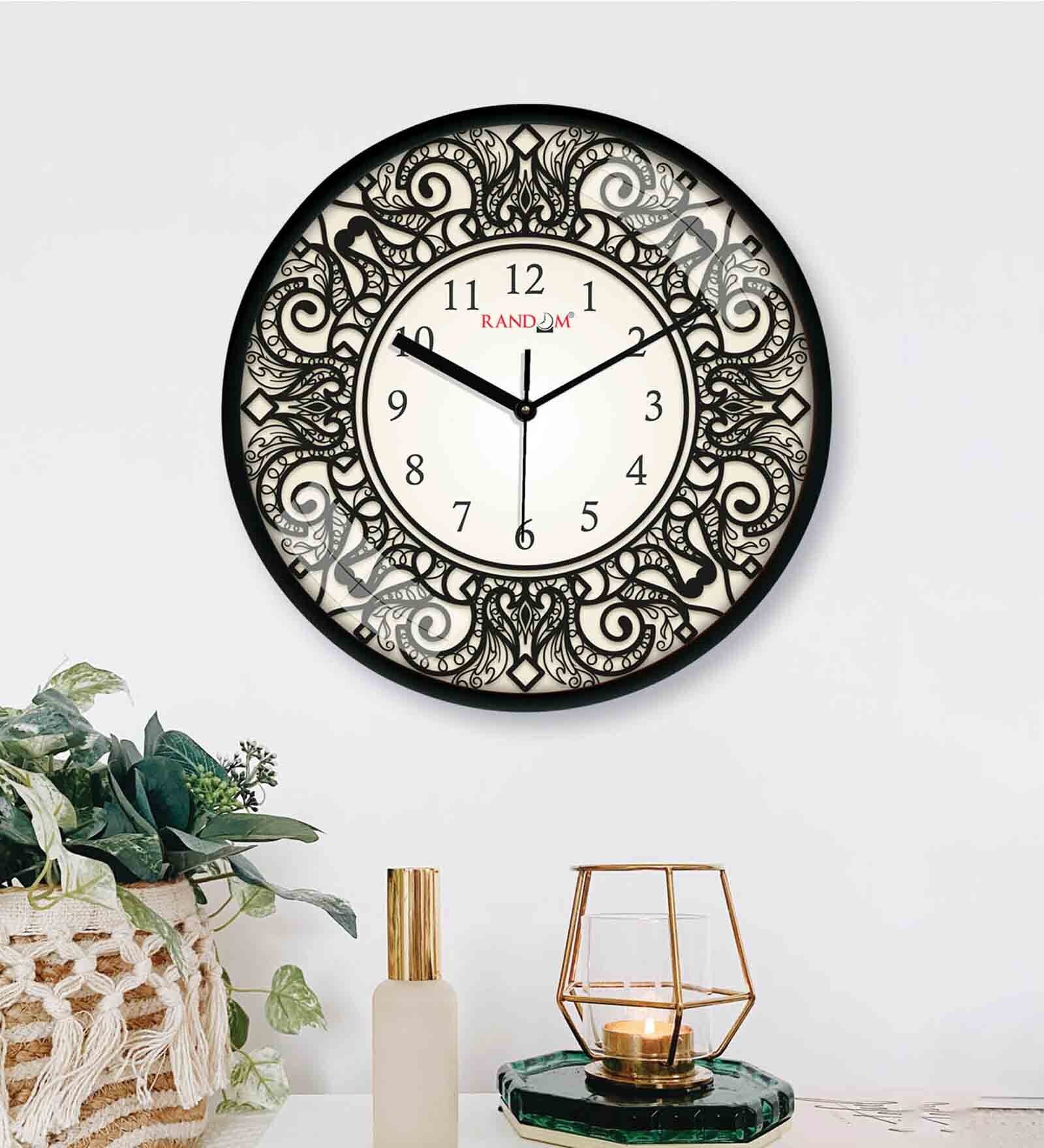 Classic & Modern Multicolour Plastic Wall Clock