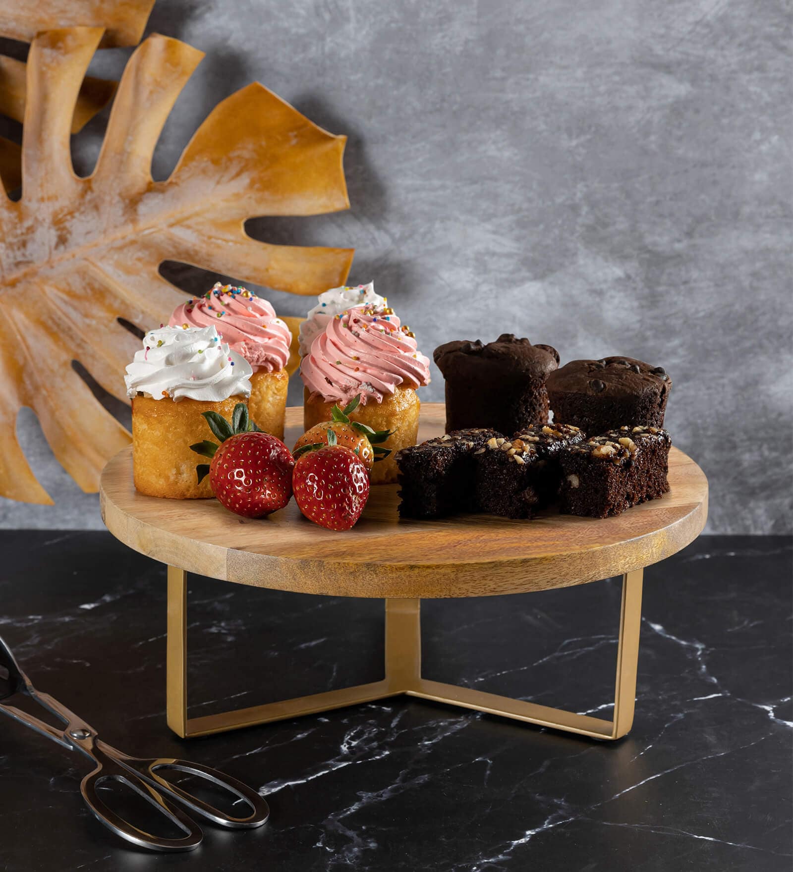 Classic Brown Solid Wood Cake Stand