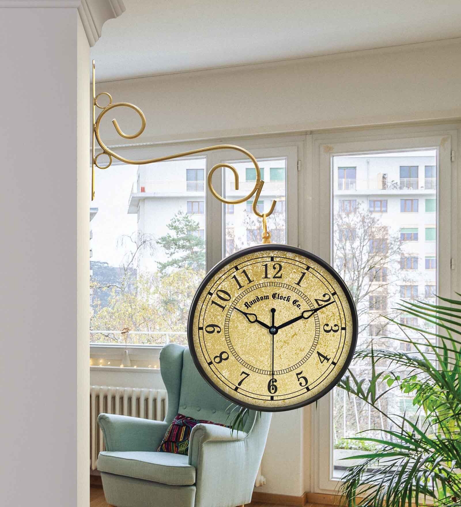 Classic Multicolour Metal Analog Platform Clock