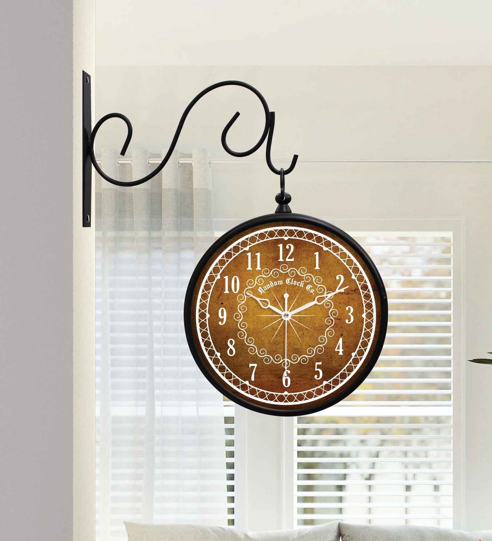 Classic Multicolour Metal Analog Platform Clock