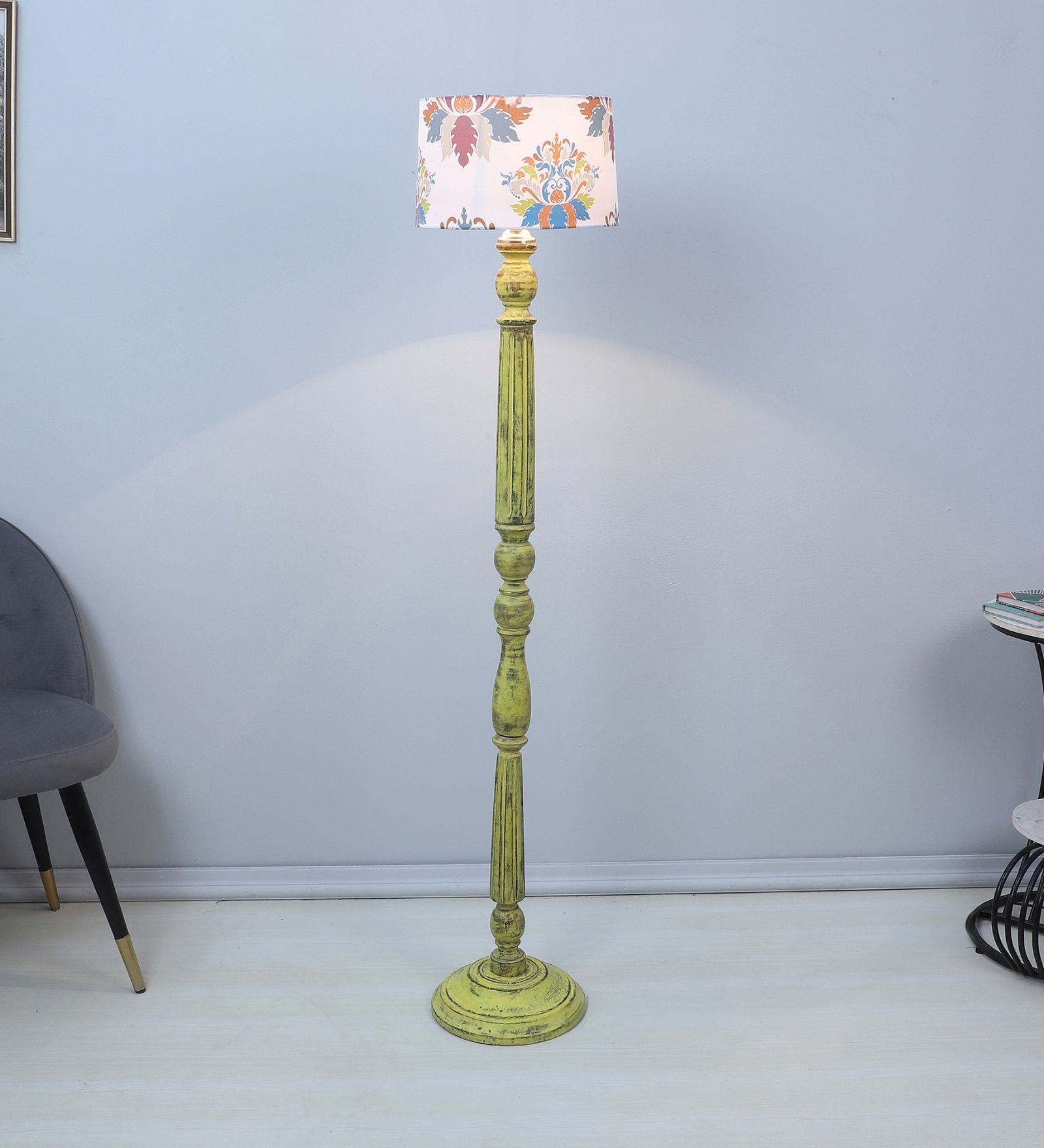 Classic Rustic Yellow Mango Wood Base Floor Lamps English Oak Print Satin Shade
