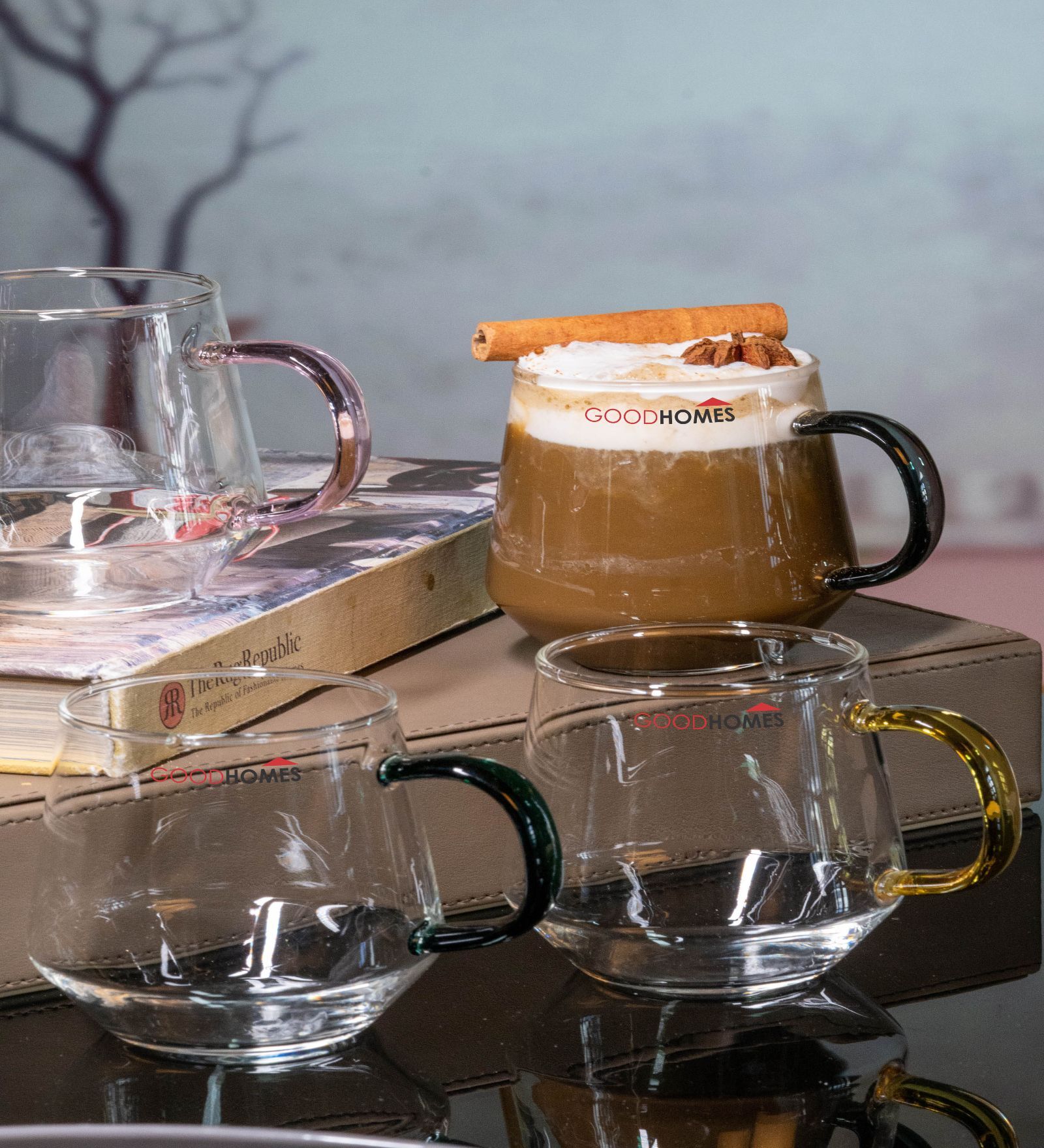 Glamorous Glass Coffee Mug (Set of 4)