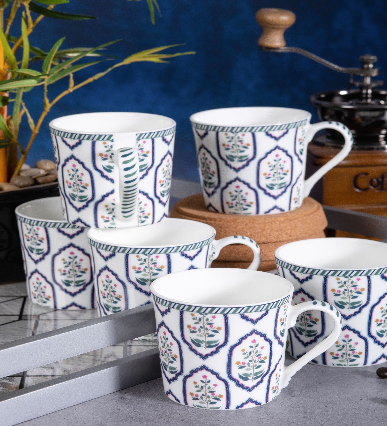 Glamorous Glass Coffee Mug (Set of 6)