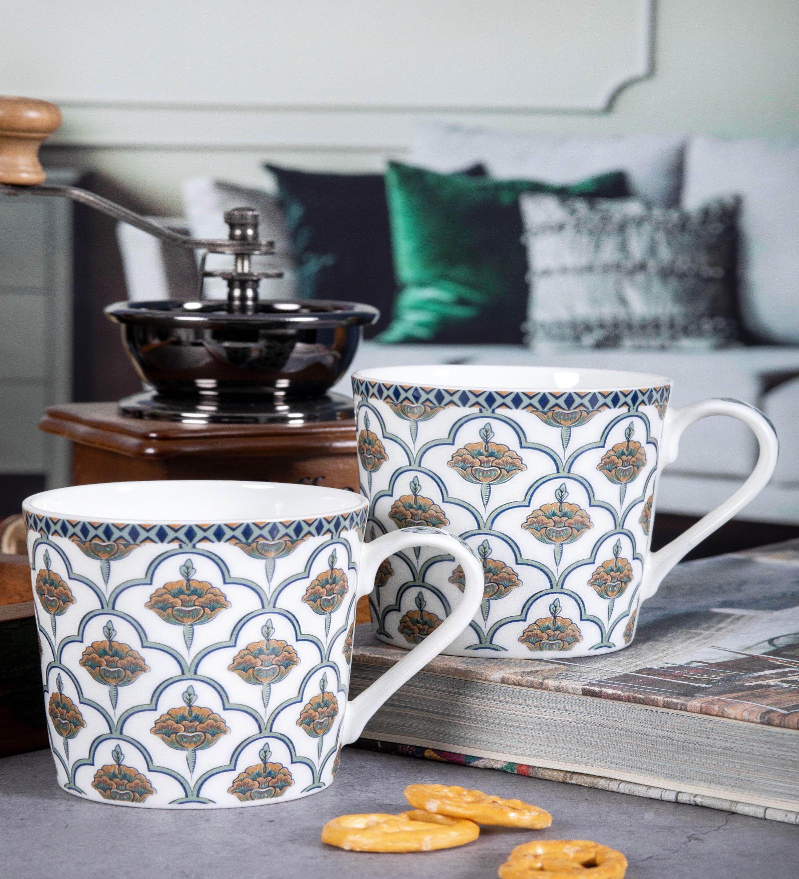 Glamorous Glass Coffee Mug (Set of 2)