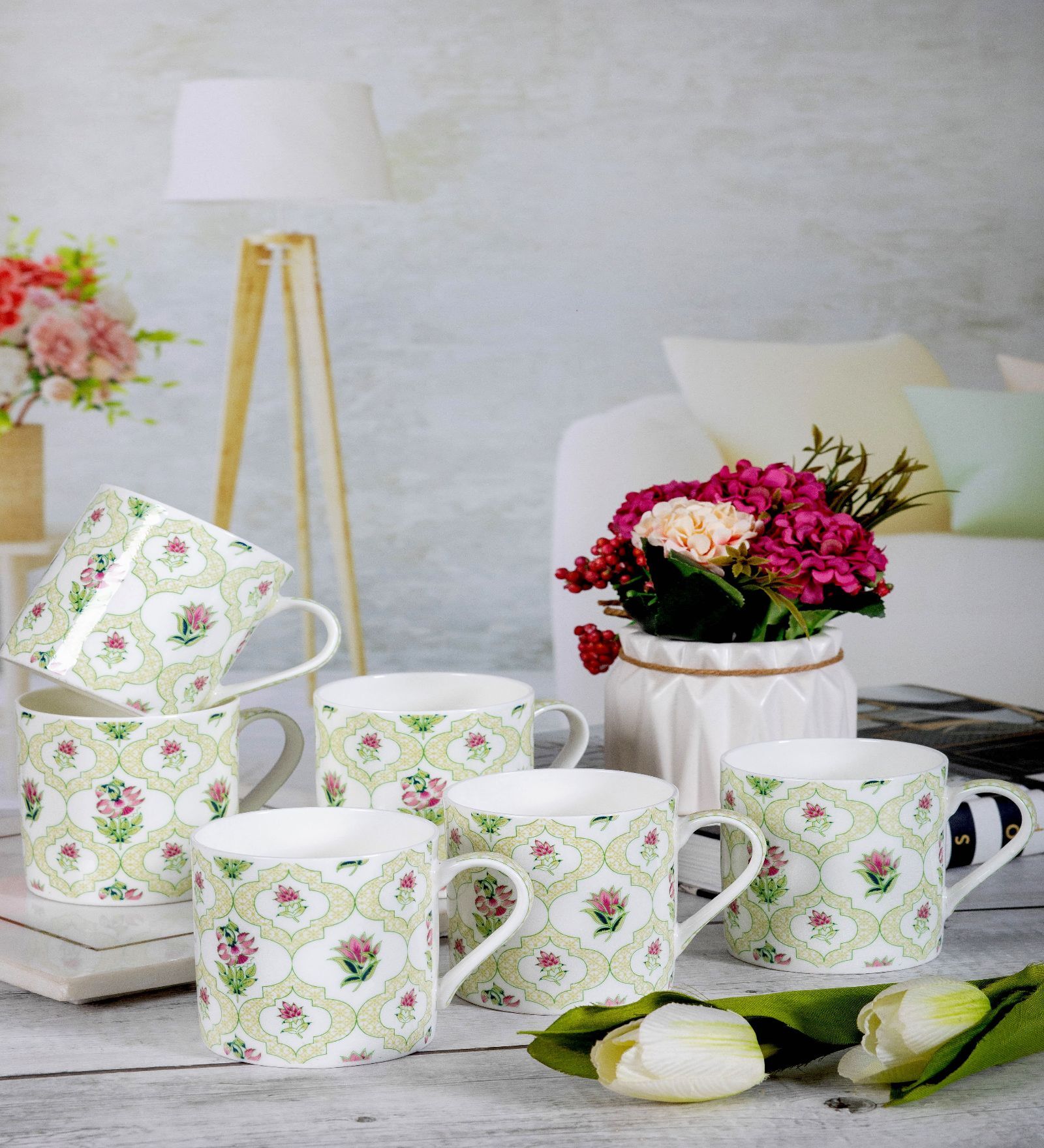 Glamorous Glass Coffee Mug (Set of 6)