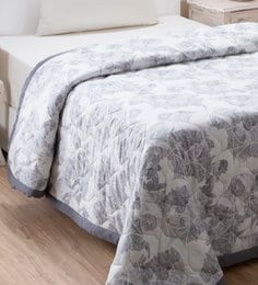 Quilts Comforters Buy Quilts Comforters Online In India At