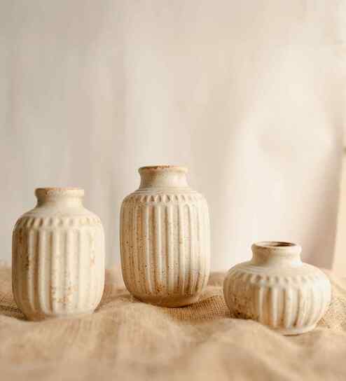 Classic Bloom Ceramic Vase (Large, White)