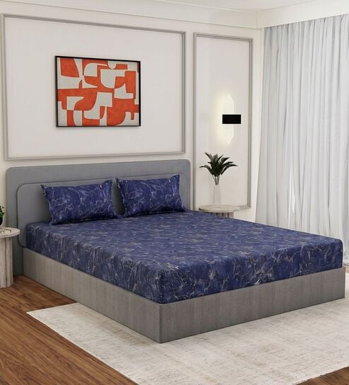 Blue Abstract 210 TC Cotton King Sized Bedsheet With 2 Pillow Covers