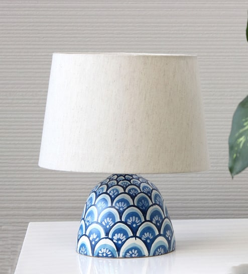 Classy Blue Pottery Terracotta Table Lamp