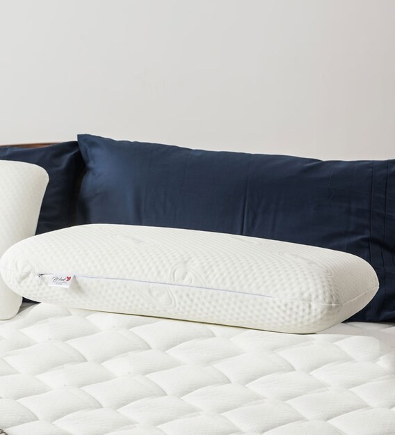 Buy Classic Pack Of 1 15x24 Memory Foam Pillow Insert By Durian Online Pillows Mattresses Mattresses Pepperfry Product