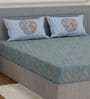 Green Medallion 200 TC Cotton King Sized Bedsheet With 2 Pillow Covers