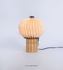 Clove table lamp