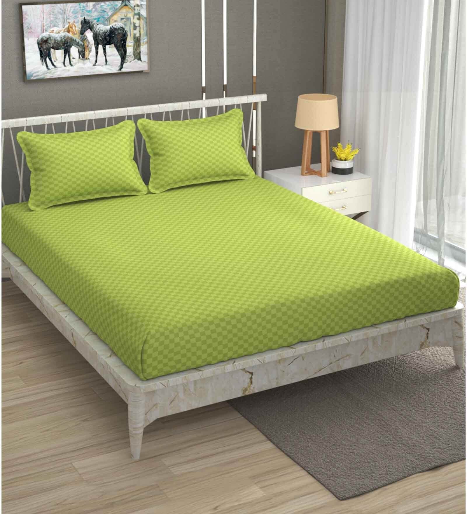 Green Traditional 300 TC Microfiber Queen Sized Double Bedsheet with 2 Pillow Covers