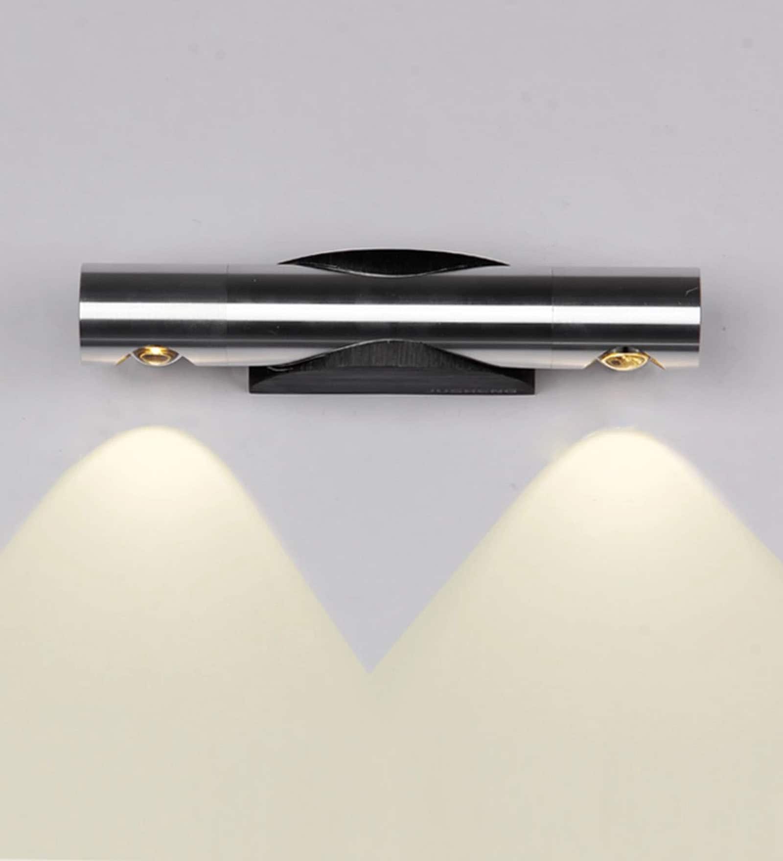 Tarter Metal LED Picture Light (Silver)