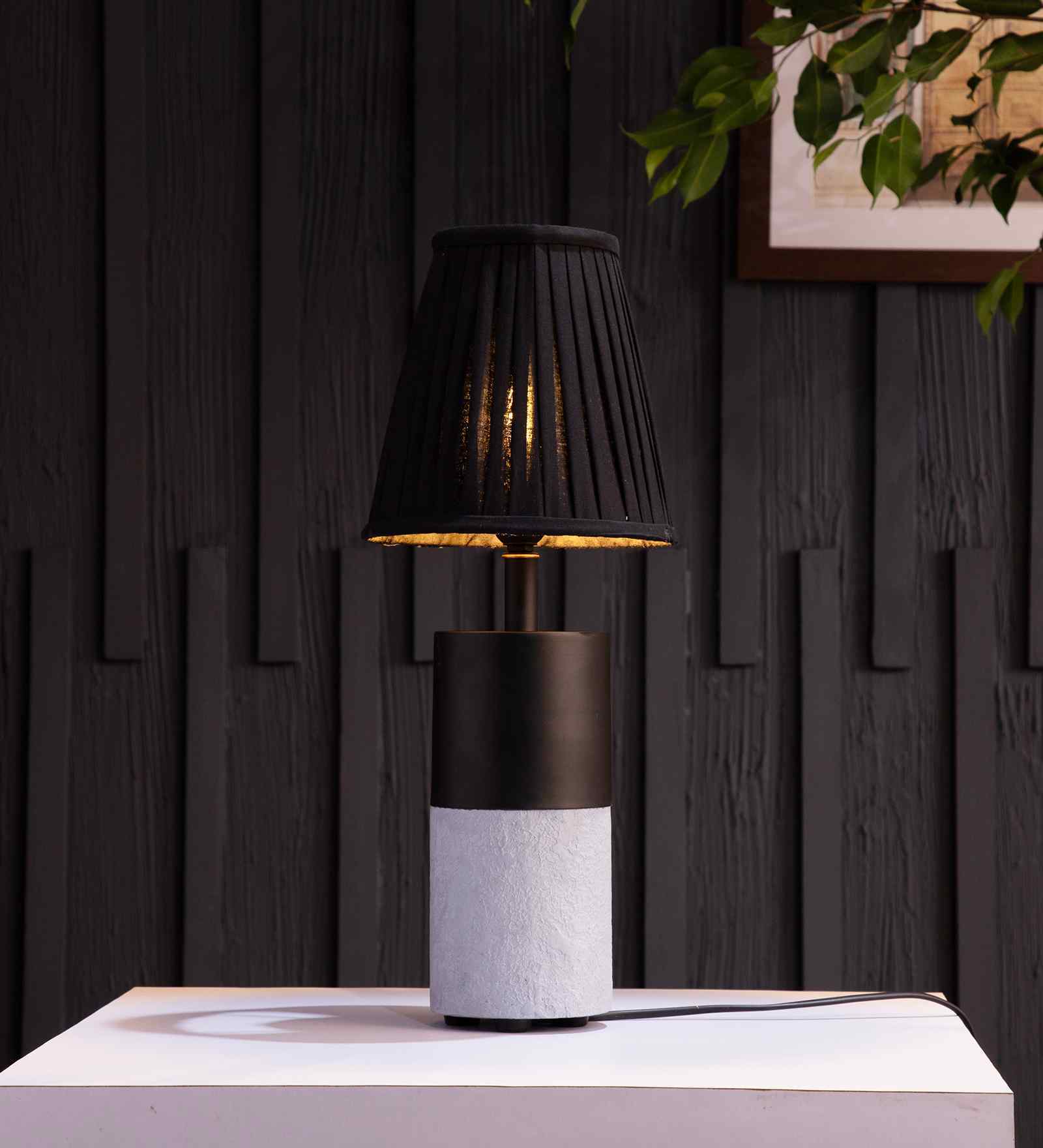 Concrete Black Table Lamp Concrete Black Table Lamp