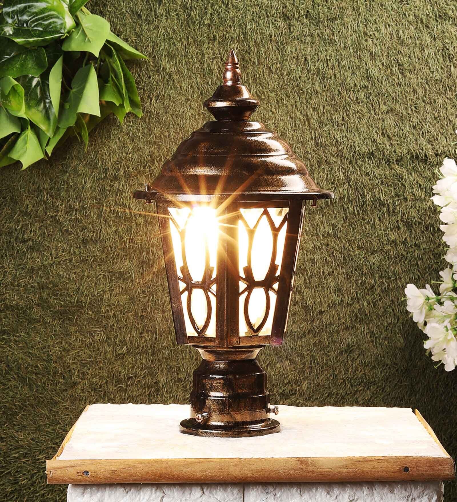 Madagascar Copper Metal Gate Light