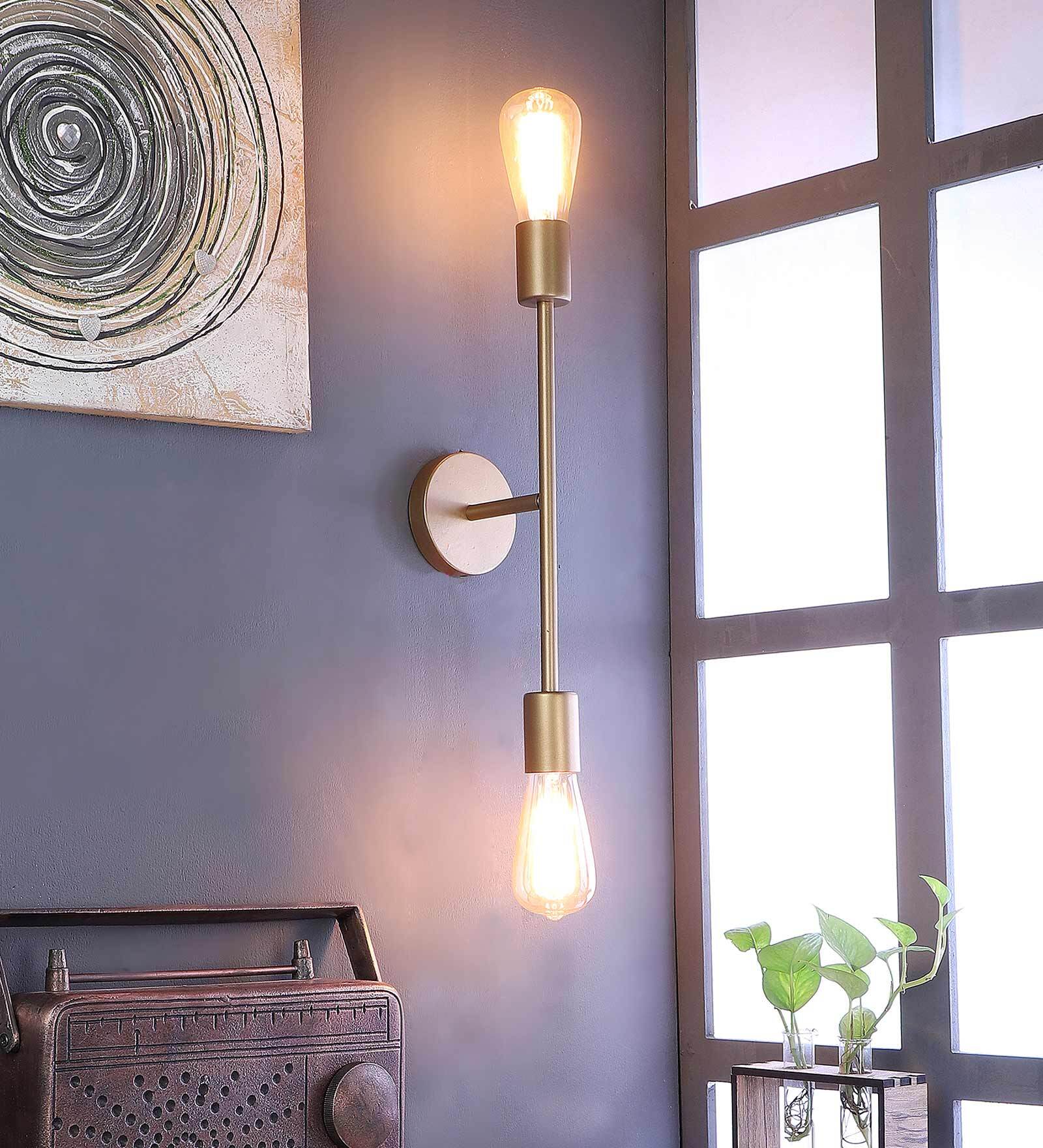 Ashley Metal Novelty Wall Light (Gold)