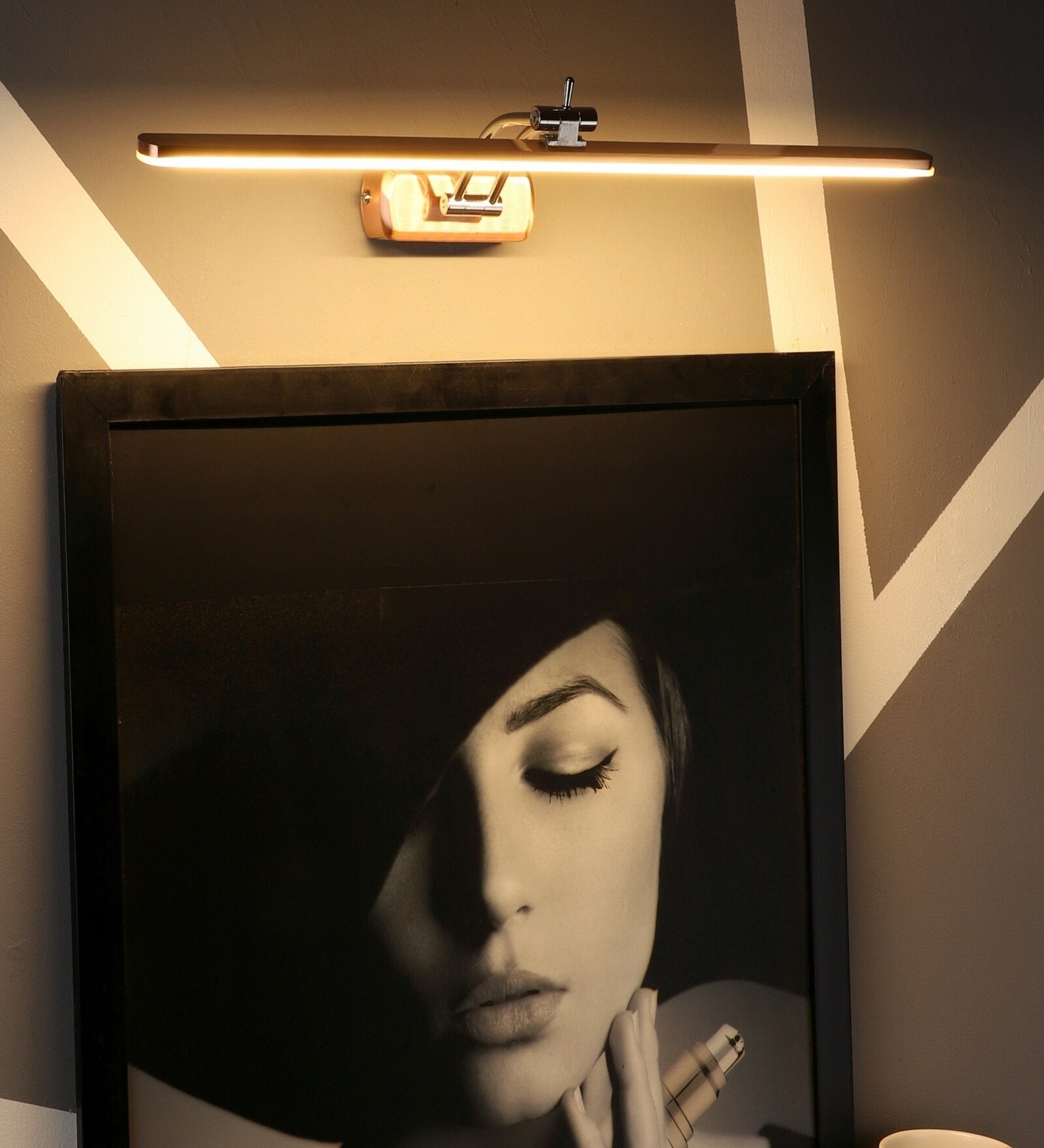 Jane Metal LED Picture Light (Copper)