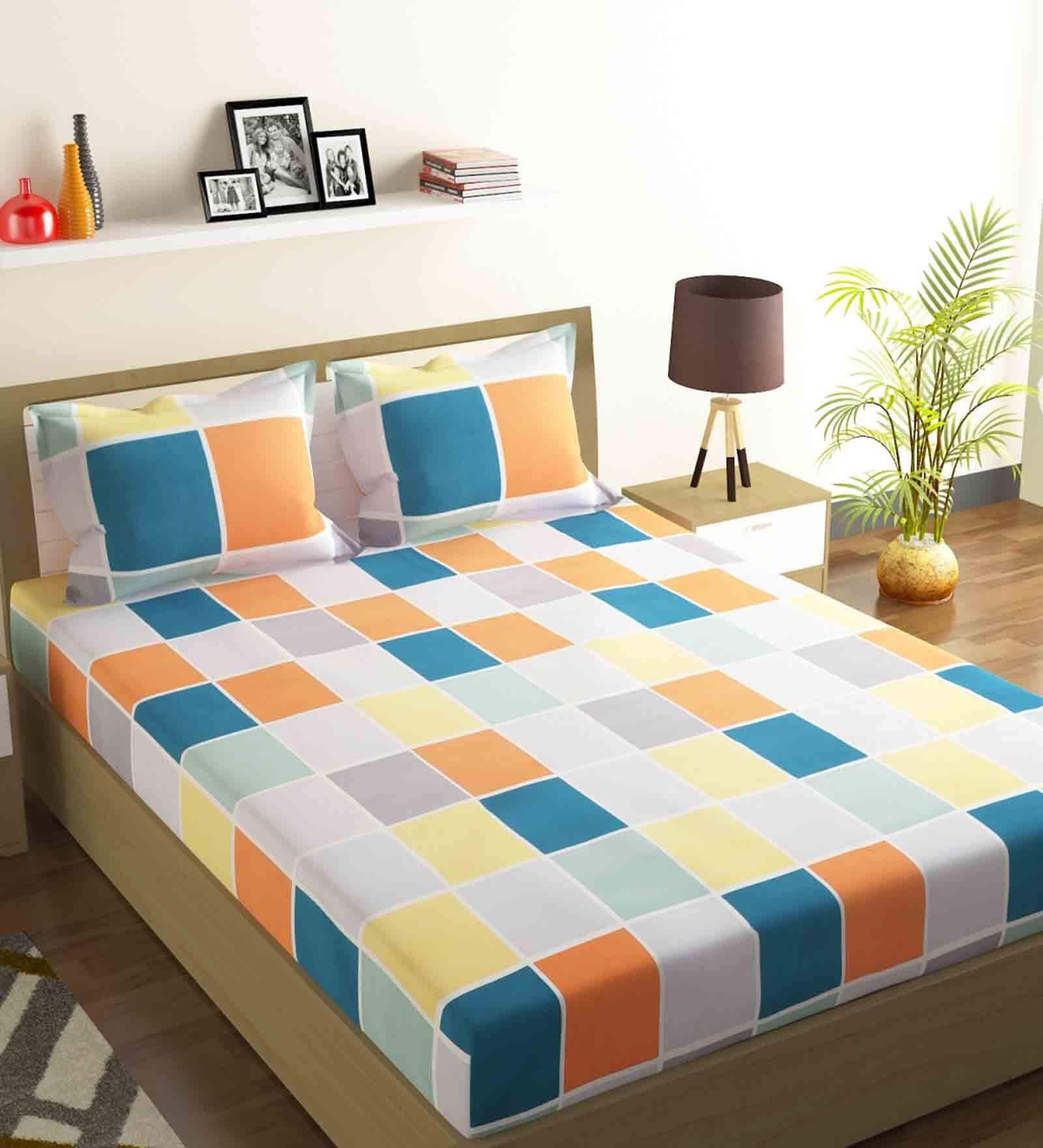 Multicolour Checkered 144 TC Microfiber Double Sized Bedsheet With 2 Pillow Covers