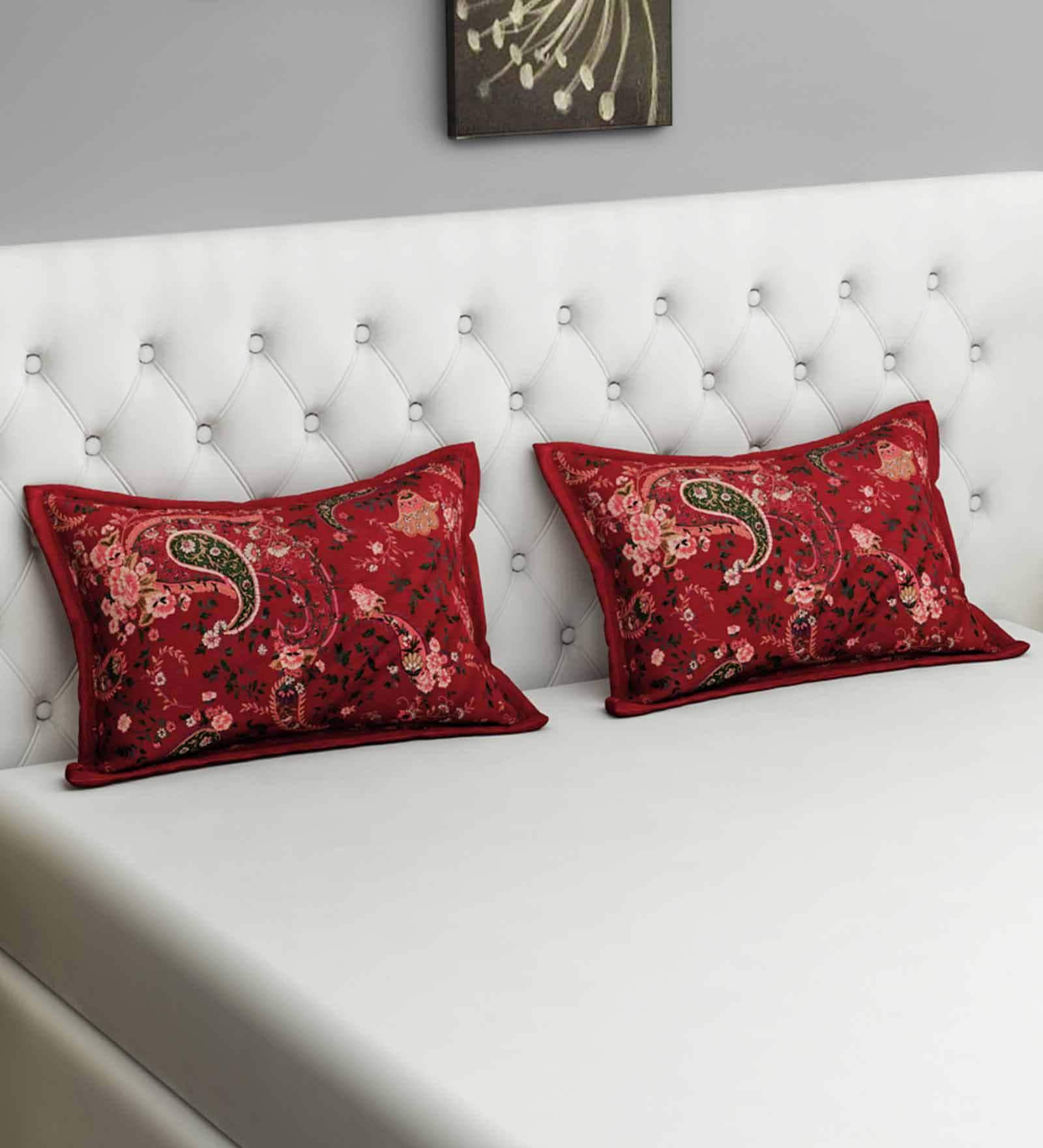 Red Patterned 144TC Cotton 18 x 28 Inches Pillow Covers (Set of 2)