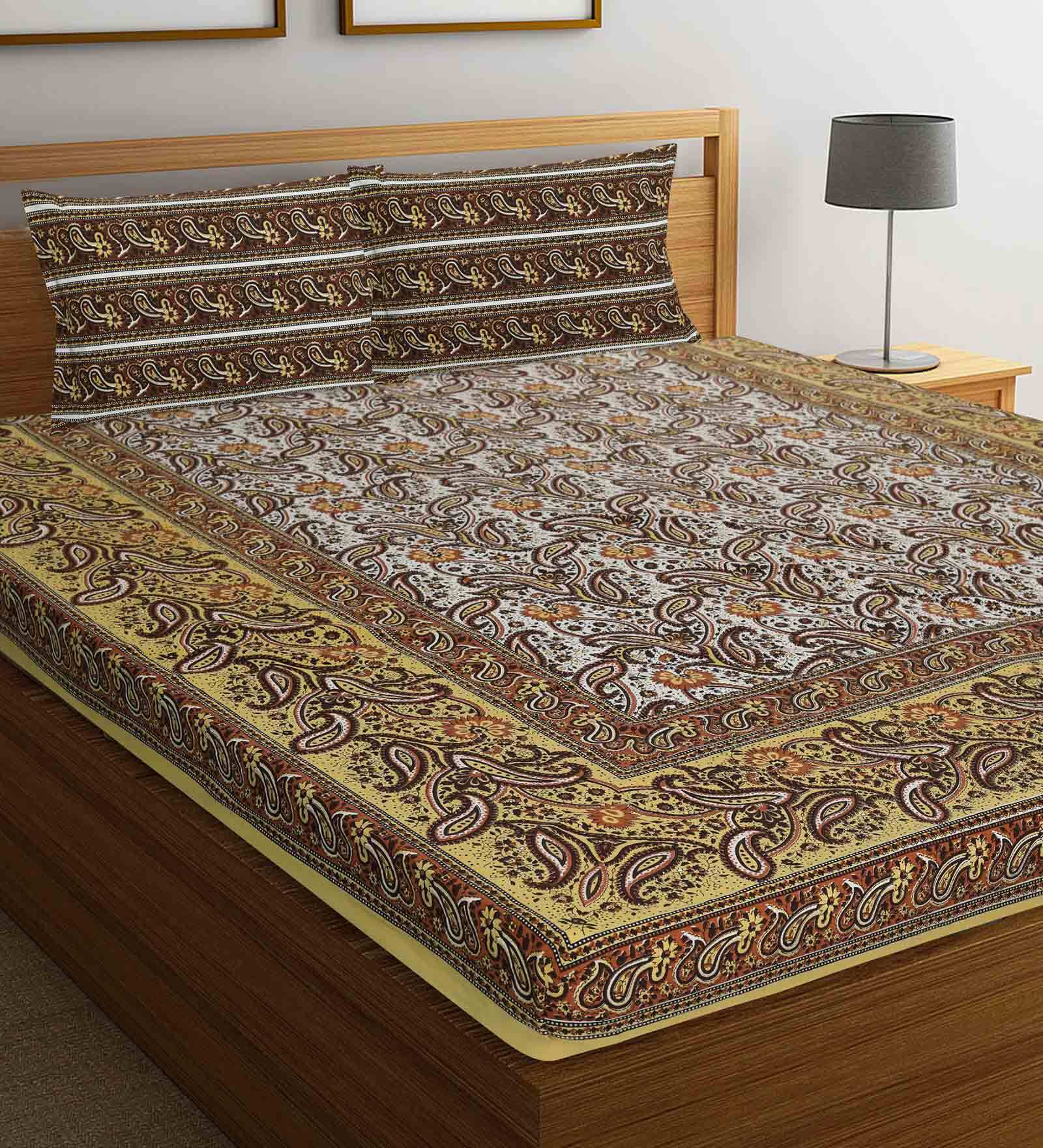 Brown Traditional 144 TC Cotton Blend King Sized Bed Sheets with 2 Pillow Covers