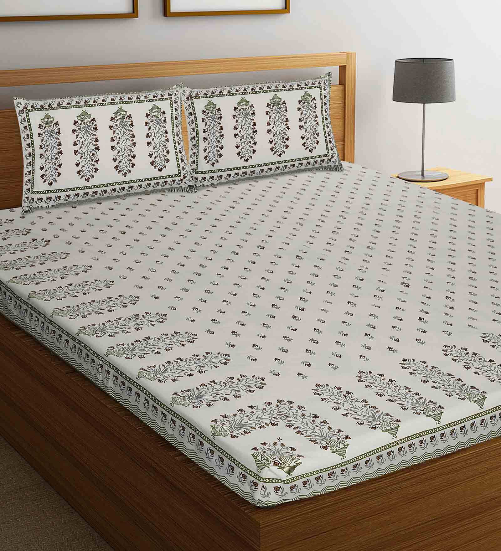 Off White Floral 144 TC Cotton 1 Double King Size Bedsheet with 2 Pillow Covers