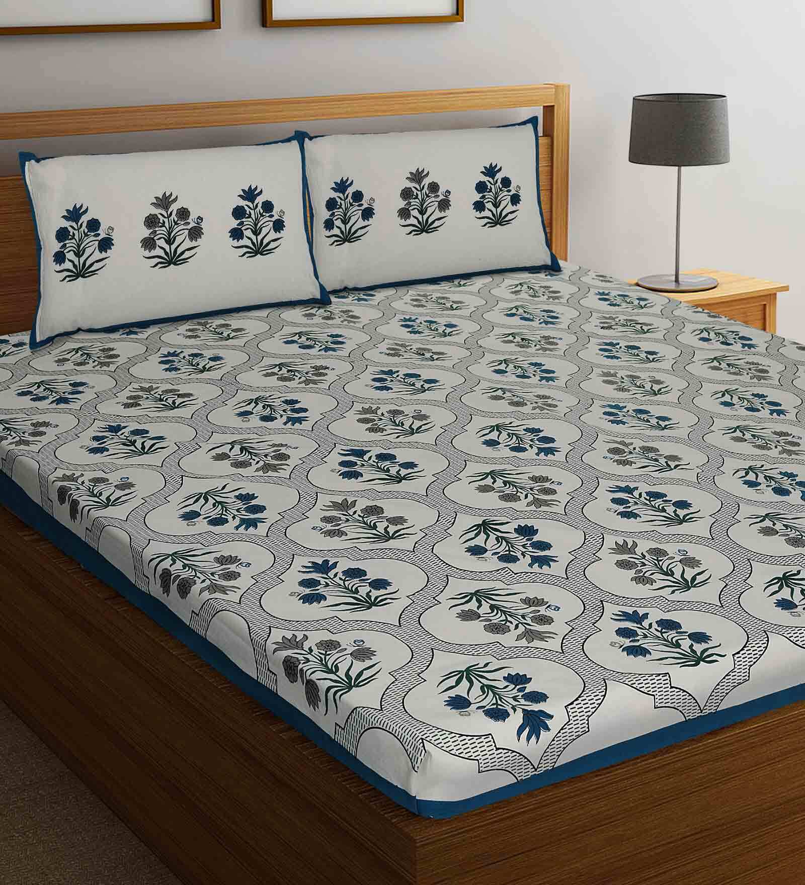 Off White Floral 144 TC Cotton Blend King Sized Bed Sheets with 2 Pillow Covers