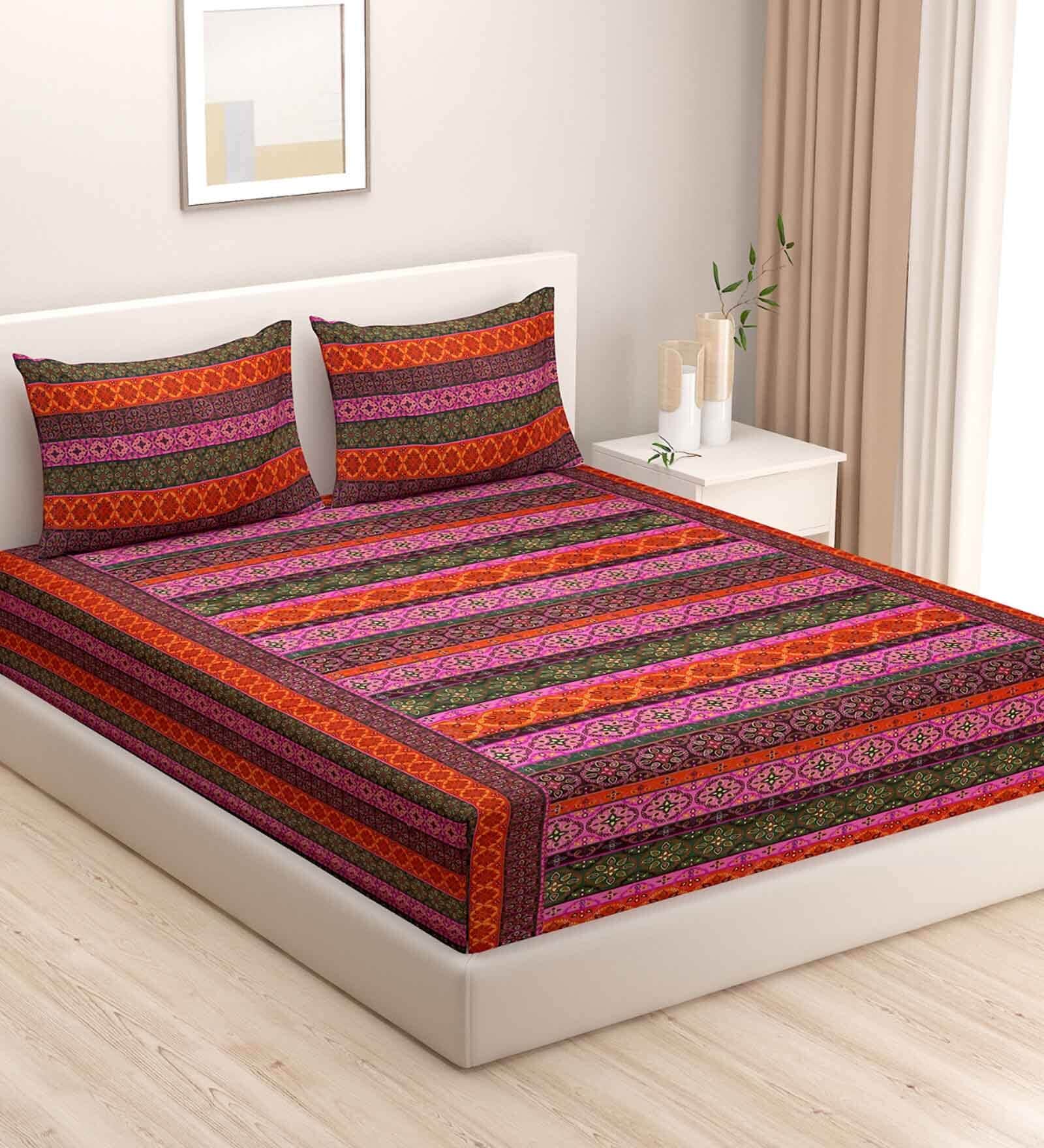 Cotton 200 TC Queen Size Bedsheet with 2 Pillow Covers