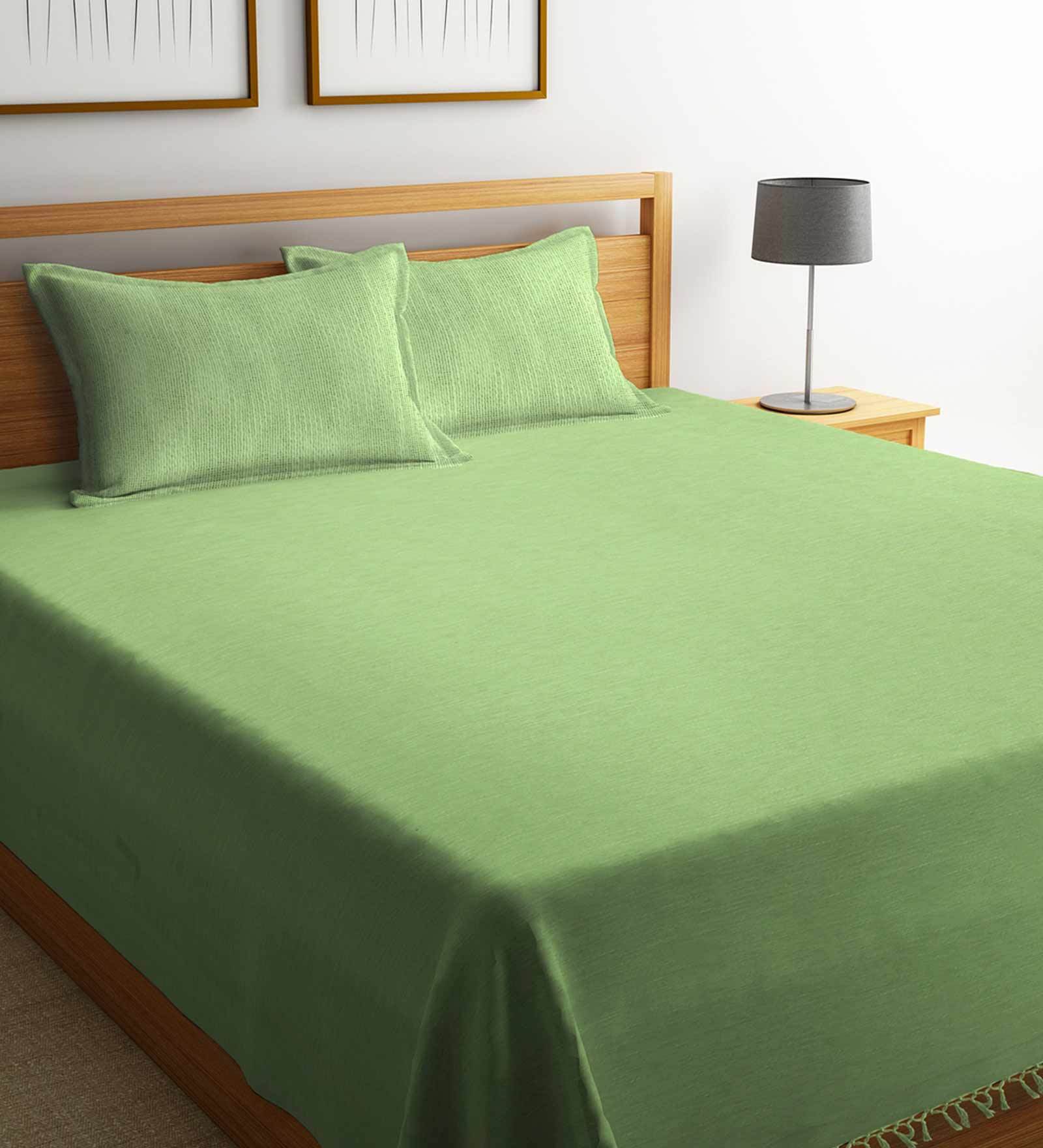 Buy Cotton 280 TC Double Bed Cover With 2 Pillow Covers By Neudis at 72