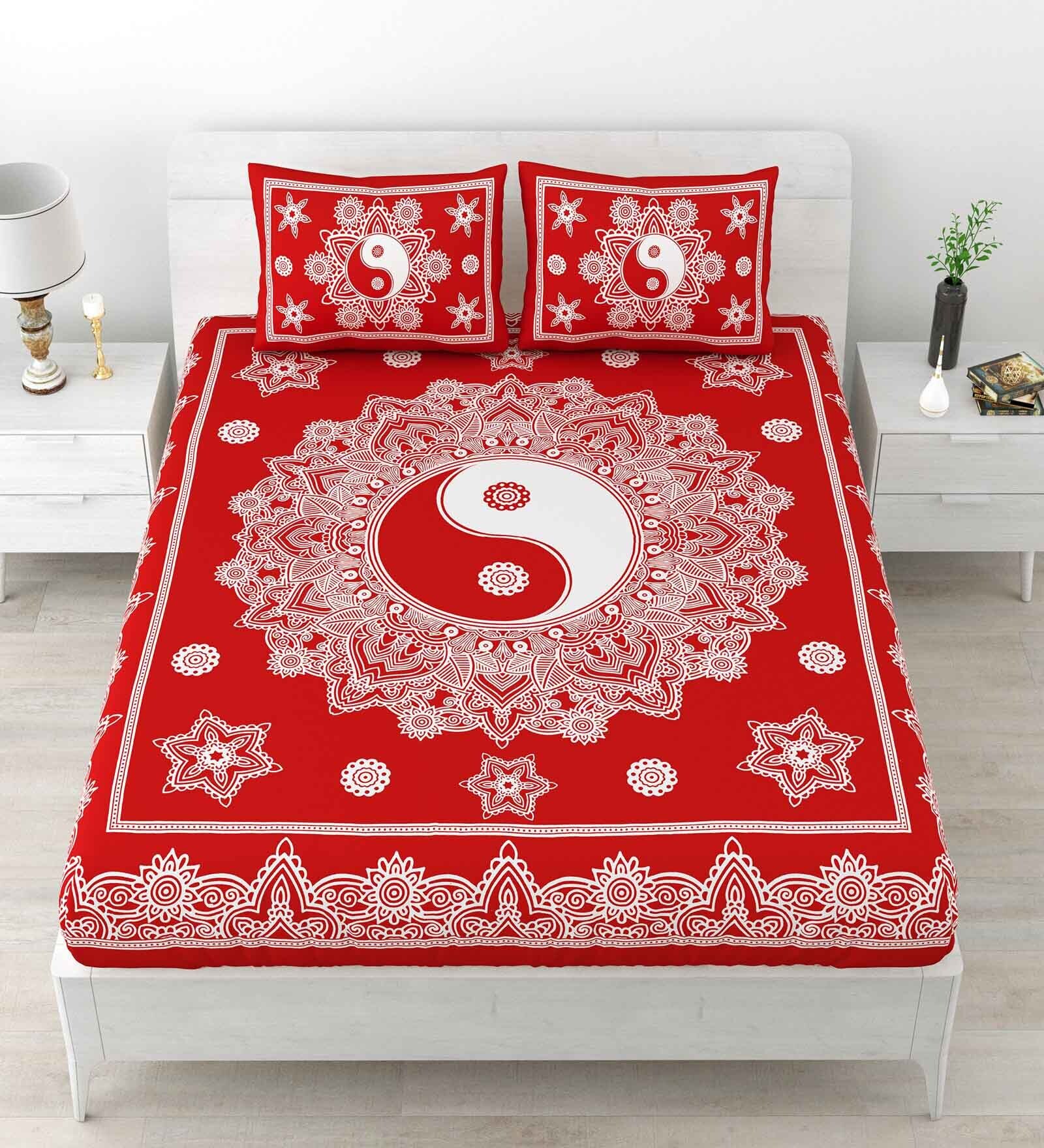 Red Abstract 120 TC Cotton Queen Sized Bedsheet with 2 Pillow Cover