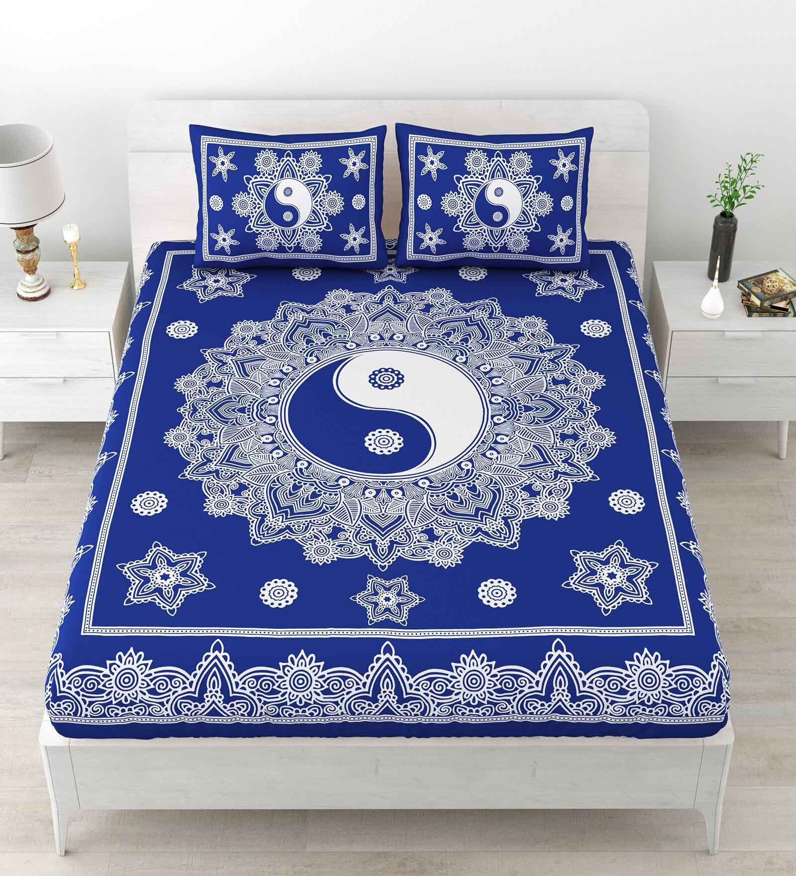 Blue Abstract 120 TC Cotton Queen Sized Bedsheet with 2 Pillow Cover