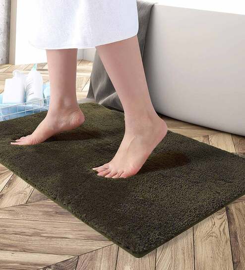 Browne Solid Microfibre 30x18 Inches AntiSkid Bath Mat by Luxe Home International