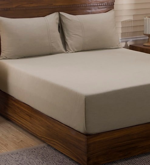 Brown Solid 300 TC Cotton King Sized Bed Sheets with 2 Pillow Covers by Maspar