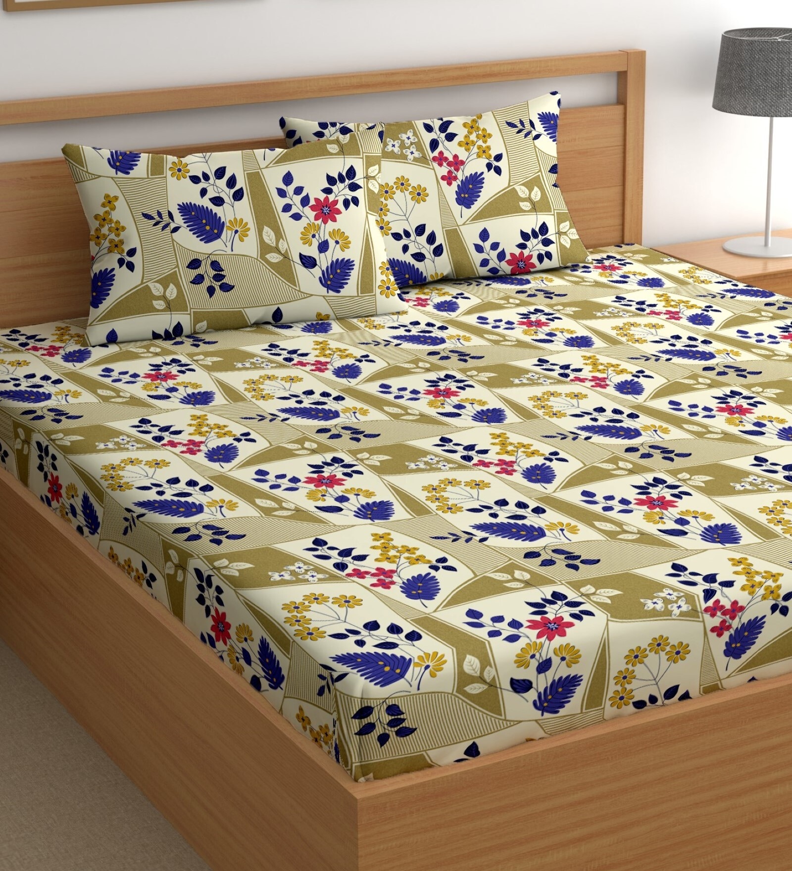 Cream 180 TC Floral Cotton Queen Double Bedsheet 2 Pillow covers